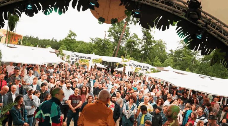 HAWKINS | Bildschirmfoto 2025 11 06 um 13.20.38 | Work